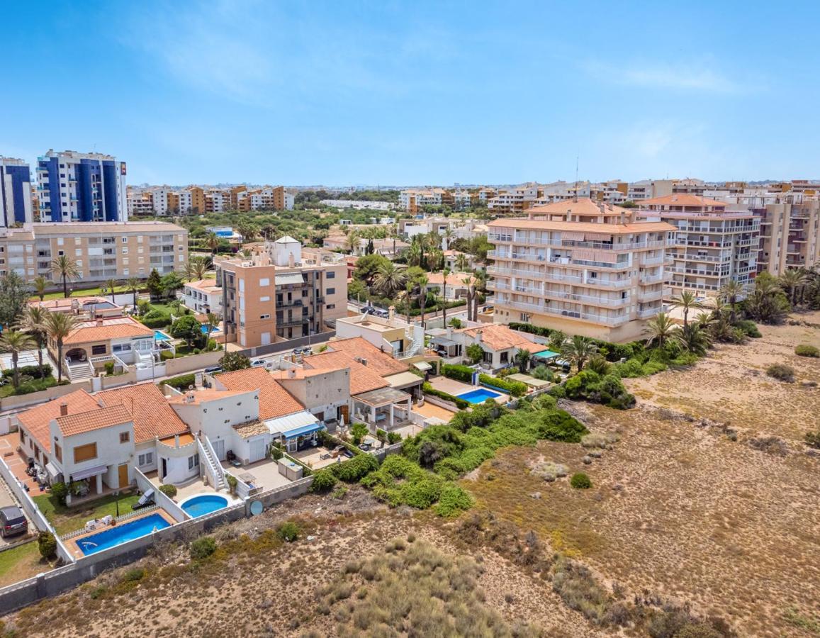 Вилла Beautiful House With Sea Views And Private Pool Торевьиа Экстерьер фото