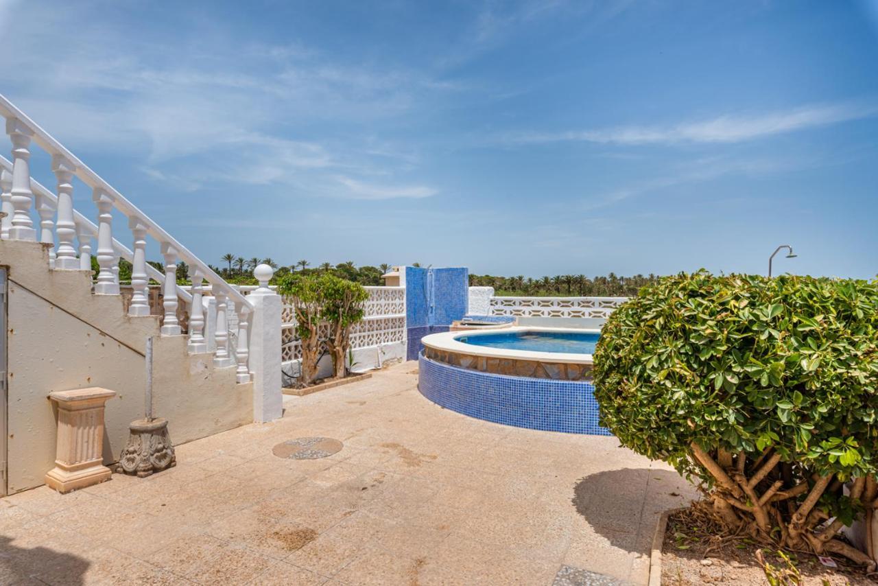 Вилла Beautiful House With Sea Views And Private Pool Торевьиа Экстерьер фото